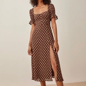 ISO-Reformation Au lait brown polkadot midi dress. Size 6